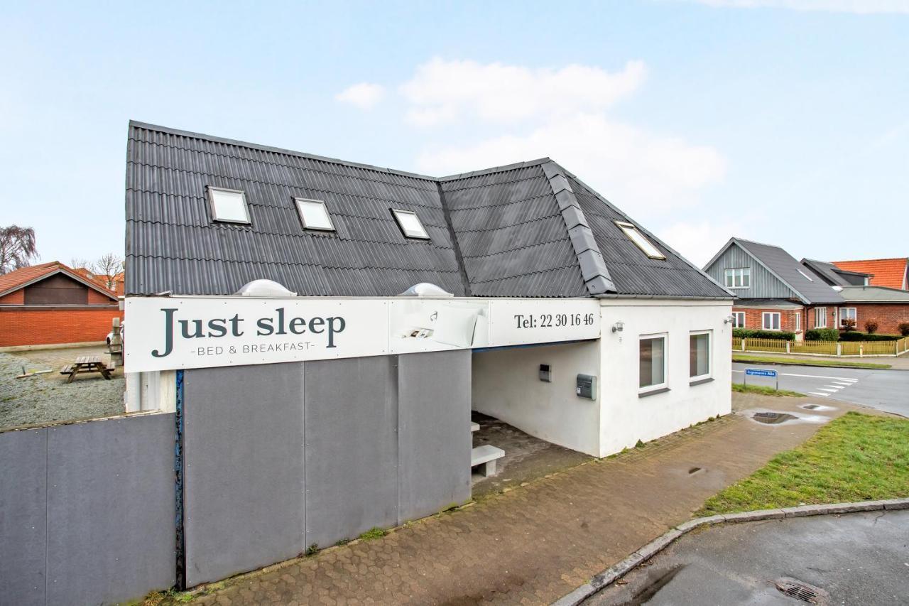Hotel Just Sleep Esbjerg Exterior foto